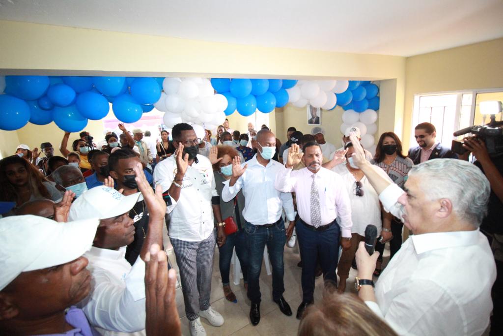 Inauguran local del PRD y juramenta su dirección política en el municipio de Nigua NULL