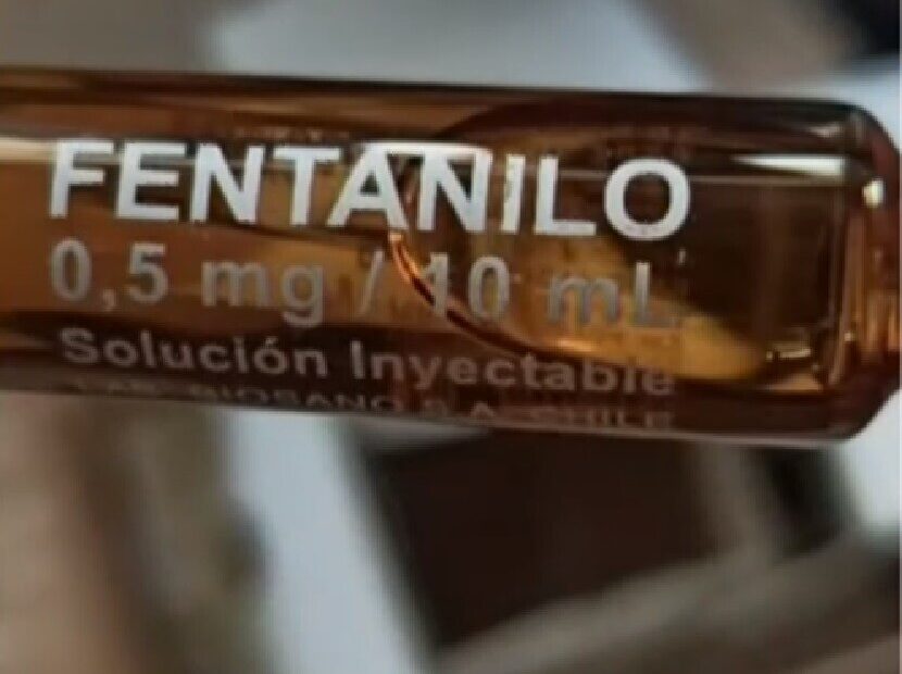 A pesar de las reiteradas negativas del presidente mexicano, Andrés Manuel López Obrador, el jefe de la oficina antidrogas del Departamento de Estado de EE.UU. sostiene que “el fentanilo sí se fabrica en México” y que la cooperación bilateral para frenar su tráfico es “muy buena” pero todavía puede mejorar.