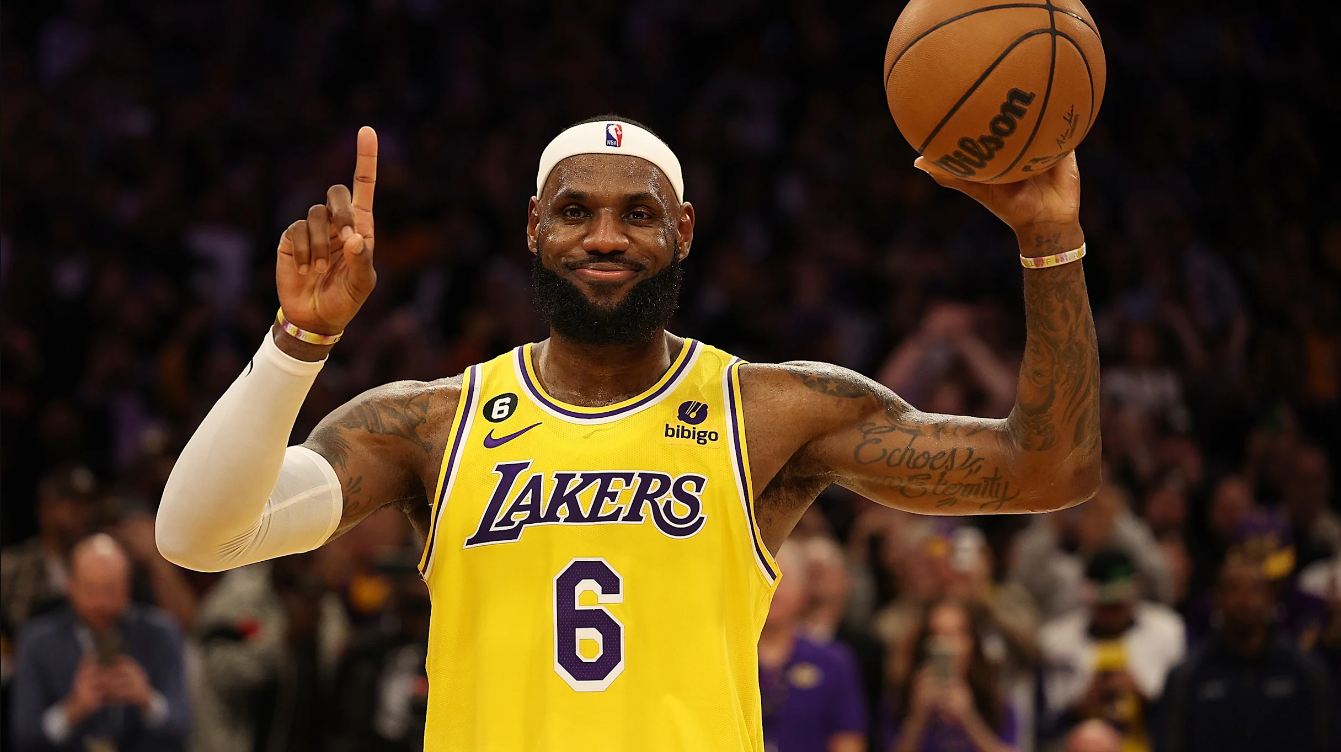 lebron james, decidido a disputar los juegos olímpicos de parís Estados Unidos ha vivido dos grandes disgustos en los últimos dos Mundiales de baloncesto y, en el último, perdió en las semifinales contra Alemania, a la postre campeona.