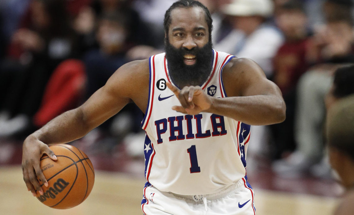 james harden se va a los angeles clippers La operación también incluye un intercambio de rondas, la rescisión del contrato de Danny Green por parte de los Sixers y la posible entrada de un tercer equipo para terminar de redondear todos los detalles.