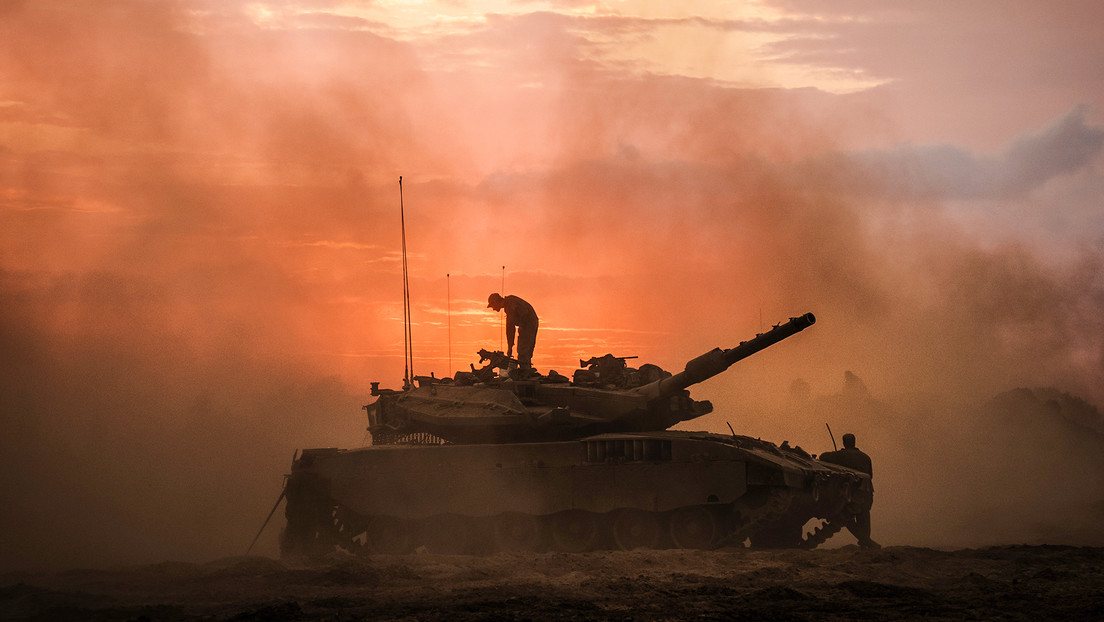 la guerra en gaza cuesta a israel 246 millones de dólares al día Los gastos directos en la guerra en Gaza se calculan en alrededor de 1.000 millones de shekels (246 millones de dólares) diarios, sin evaluar los costes indirectos que aún se desconocen, aclaró el alto cargo.