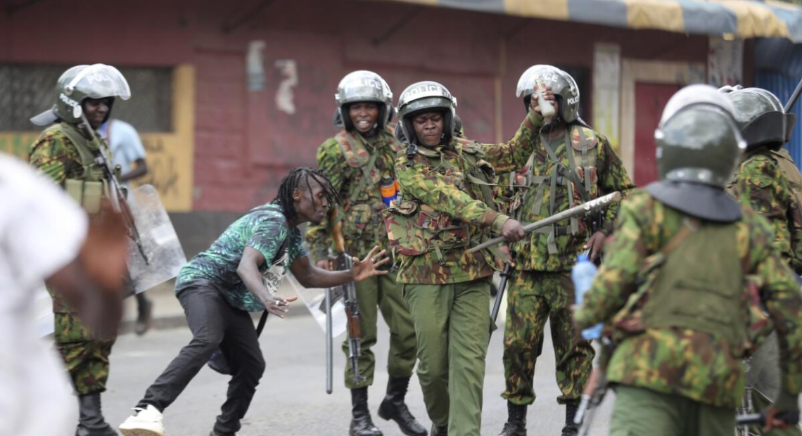 El historial de Kenia en operaciones militares en África, incluyendo su papel en Somalia, Sudán del Sur y Sudán, respalda su capacidad para abordar esta crisis y restaurar la estabilidad en Haití.