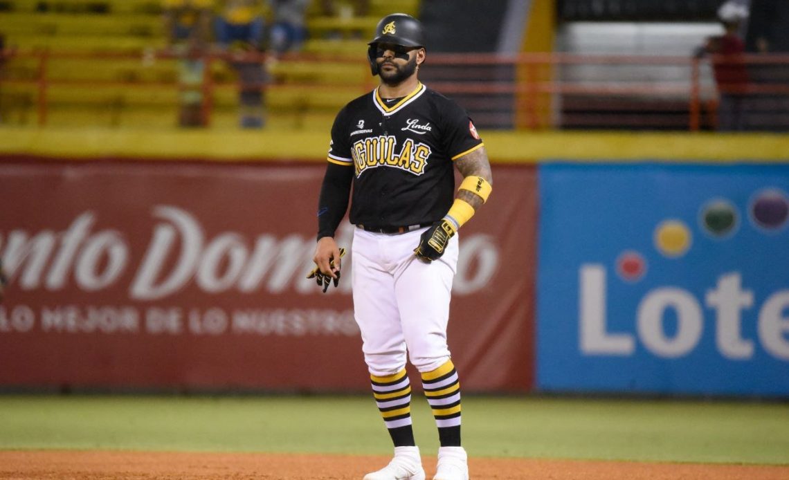 jonathan villar es sacado de roster y pudiera terminar su carrera con Águilas cibaeñas