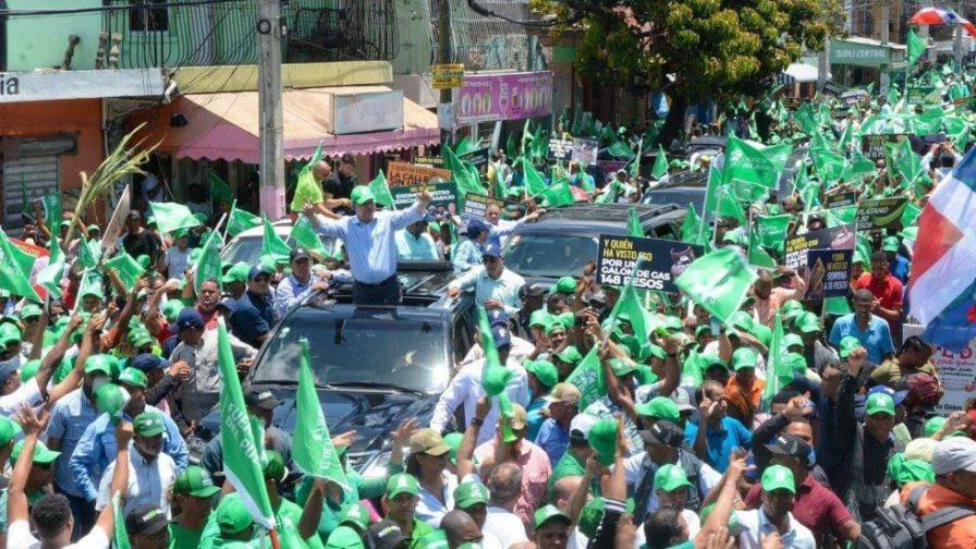 PLD, Fuerza del Pueblo y el PRD dominan la agenda política PLD, Fuerza del Pueblo y el PRD dominan la agenda política