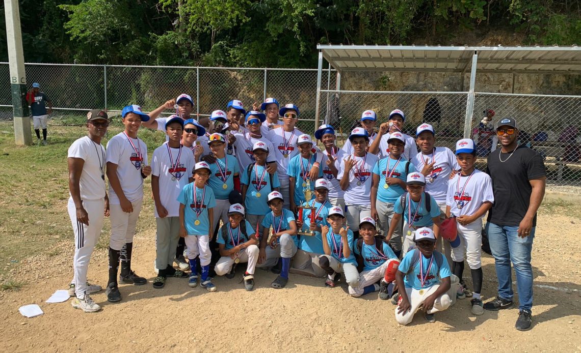 Culmina con éxito torneo invernal del Club Deportivo y Cultural Montaño