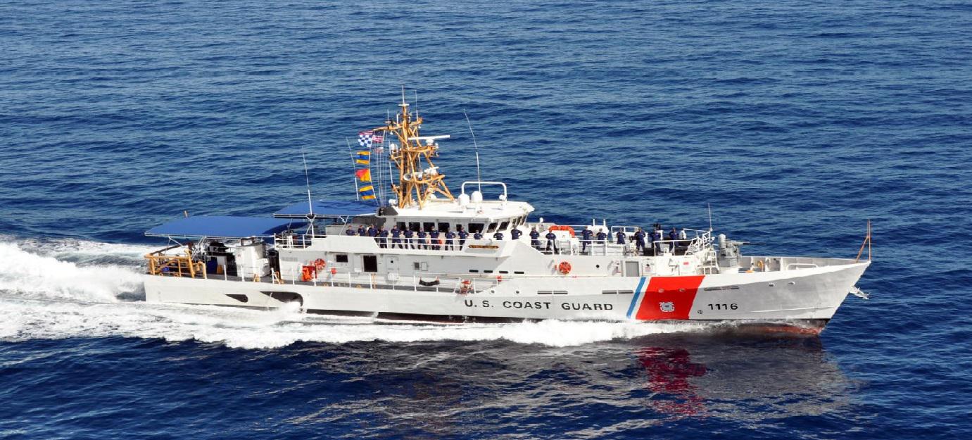 Buscan a un hombre de 51 años que cayó de una embarcación en las Islas Vírgenes de EE.UU.