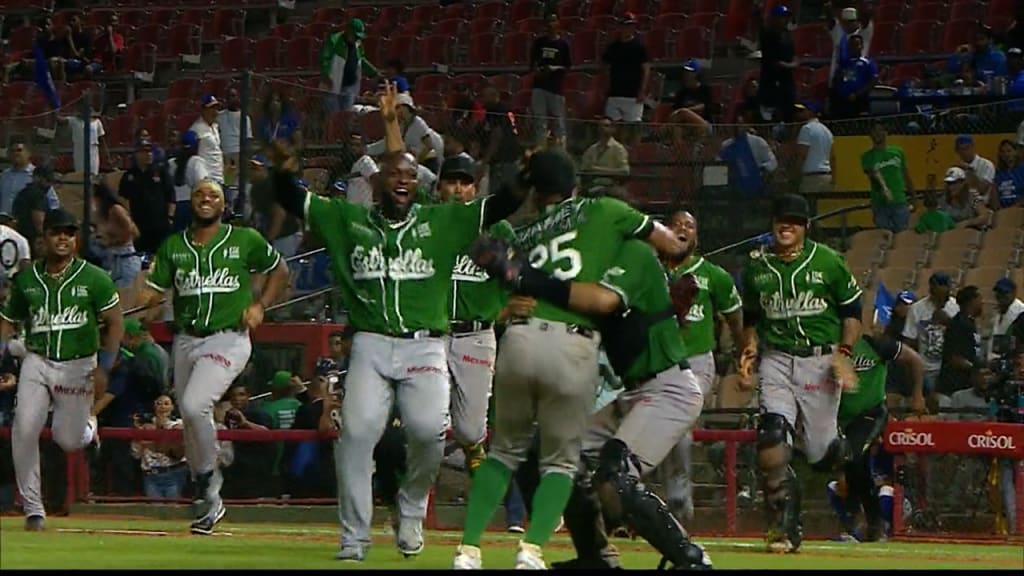Estrellas Orientales avanza a la final y Tigres del Licey queda a un paso