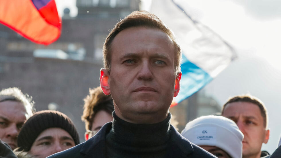 Muere en prisión el opositor ruso Alexéi Navalni