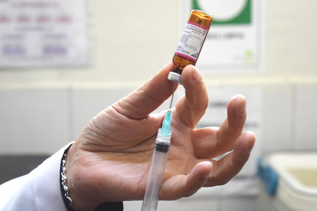 Vacunar es la mejor opción para prevenir sarampión, dice FDA