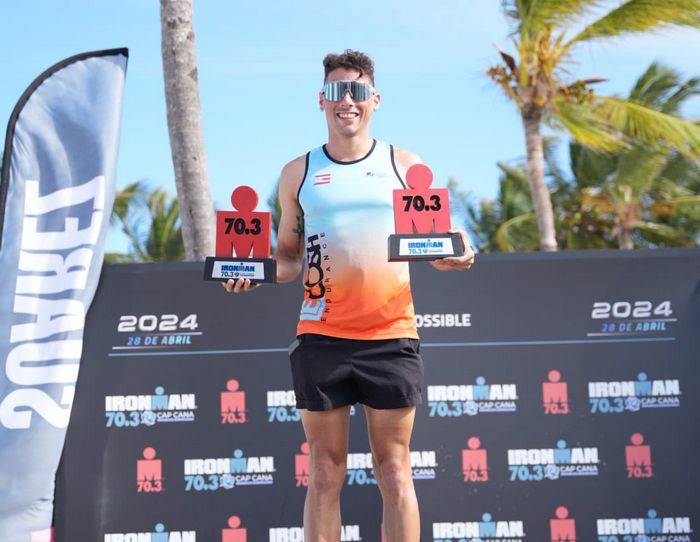 Javier Figueroa gana la carrera Triatlón Ironman 70.3 Cap Cana