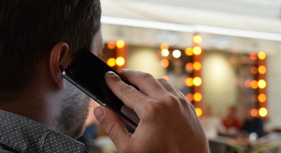 El bloqueo de celulares sigue sin ser 100 % efectivo en la República Dominicana