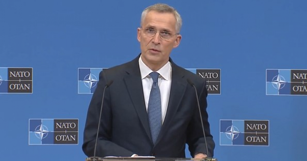 La OTAN debe garantizar ayuda militar fiable y de largo plazo a Ucrania, dice Stoltenberg