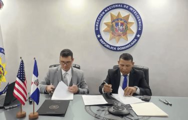 La DNI firma acuerdo con empresa espacial para cuidar seguridad nacional