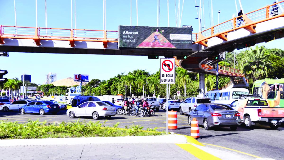 La causa del mega tapón en la 27 de febrero y Núñez de Cáceres