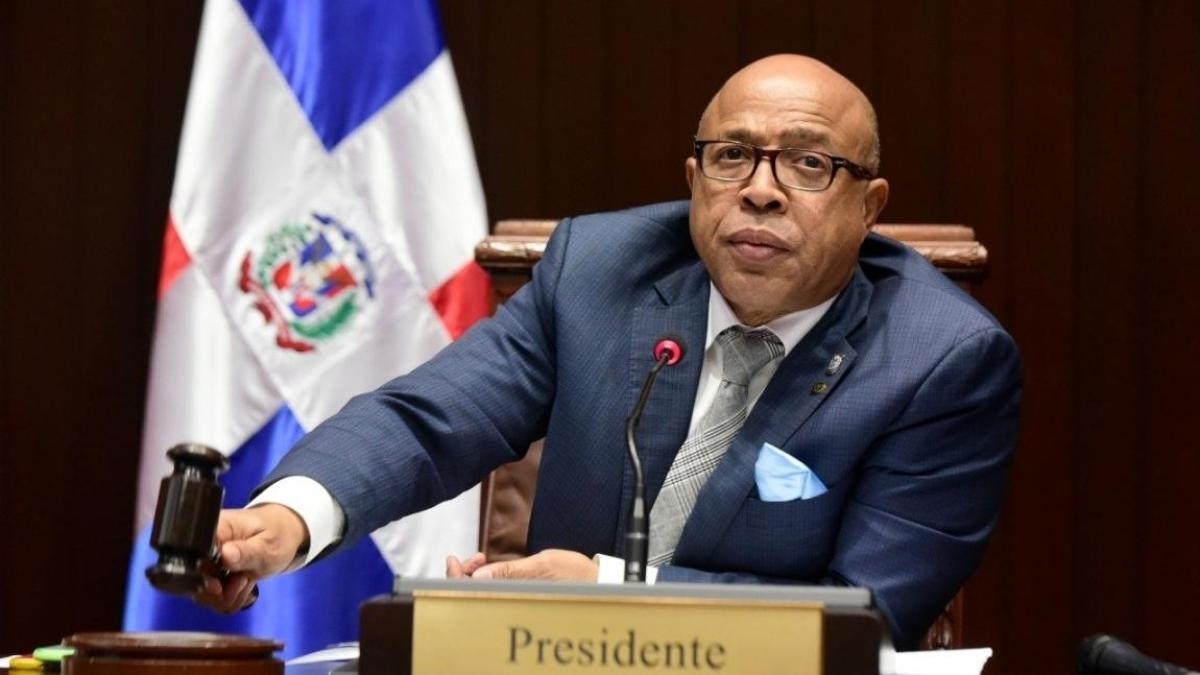 El Congreso en apuros Pacheco urge a diputados ser puntuales y agilizar proyectos retrasados