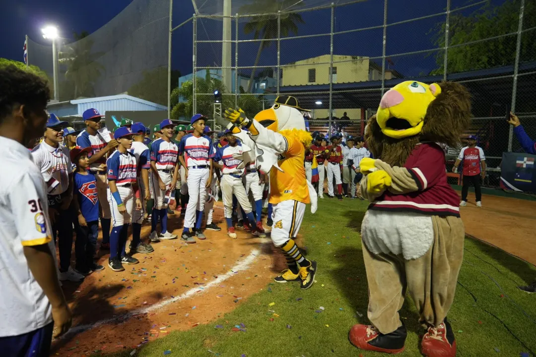 Grandes emociones en inicio del Campeonato Latino de Pequeñas Ligas