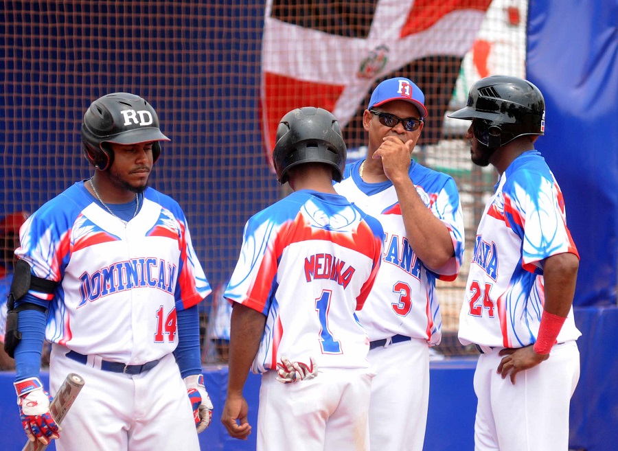 RD vence a Filipinas en inicio Mundial de Softbol.