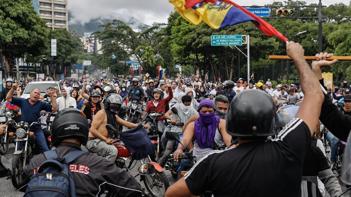Aumentan a tres los muertos en las protestas opositoras en Venezuela, según ONG