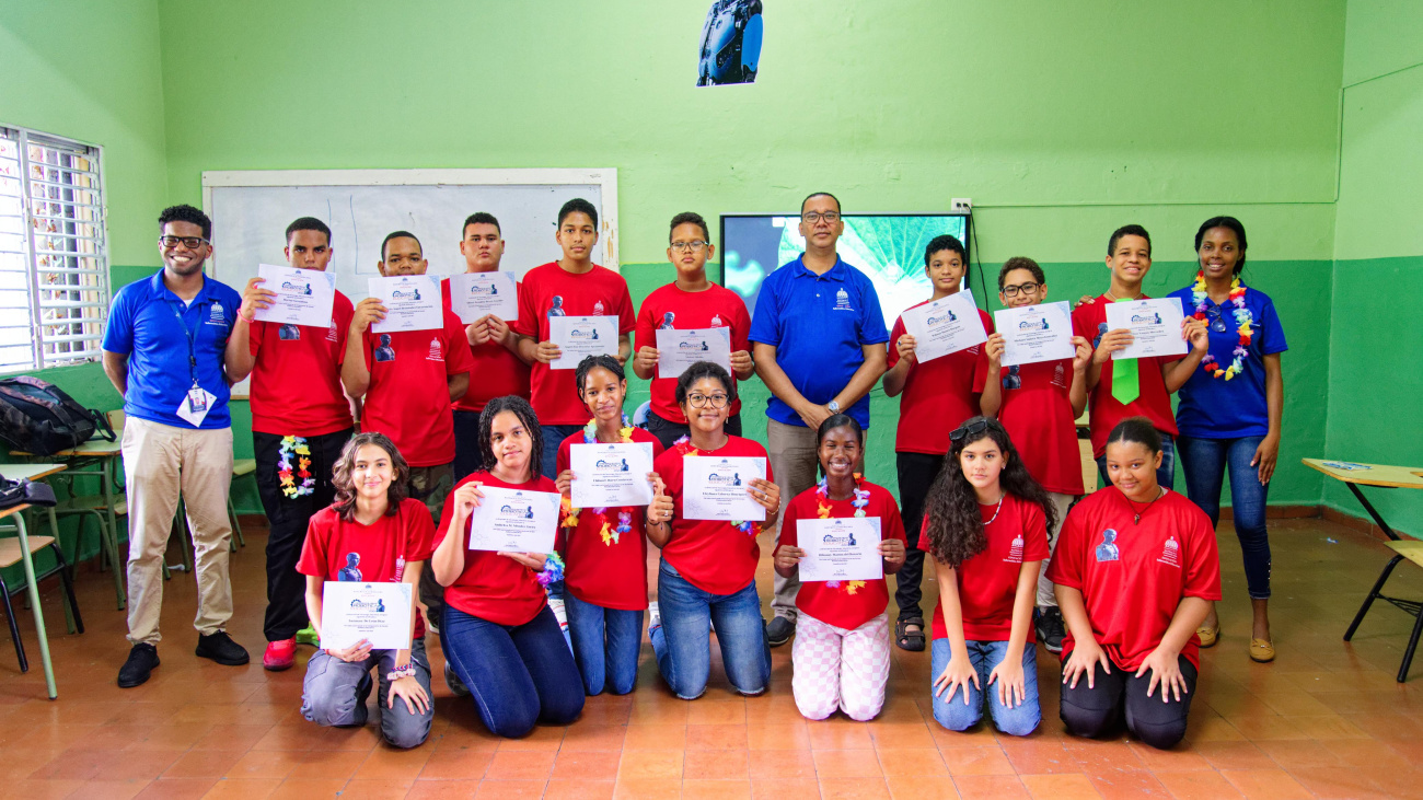 Ministerio de Educación realiza segunda edición del Campamento de Verano de Robótica Educativa 2024 con la participación de más de 14,700 estudiantes