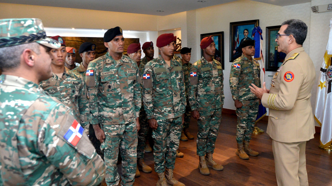 Soldados participantes en la competencia “Fuerzas Comando” completan curso avanzado de Operaciones Contra Terrorismo