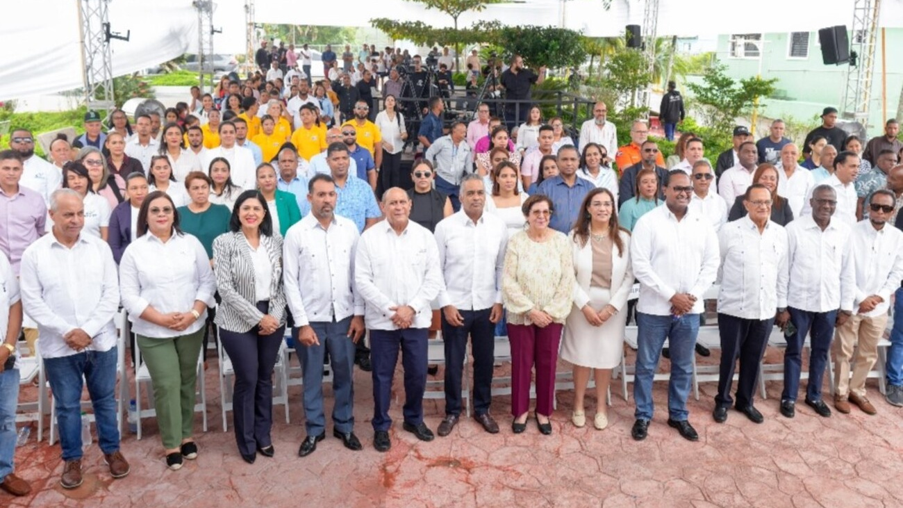 Infotep inaugura dos nuevos centros en Monte Llano y Blanco Arriba