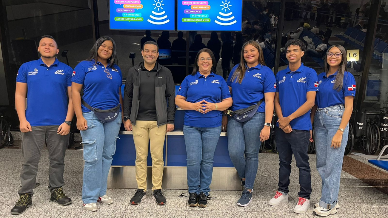 Participantes del Infotep salen hacia Francia para representar al país en competición internacional WorldSkills Lyon 2024