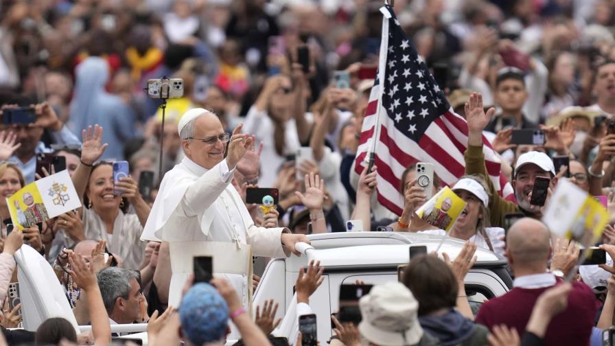 ¿Puede el papa León XIV seguir siendo estadounidense ahora que es jefe de un Estado extranjero?