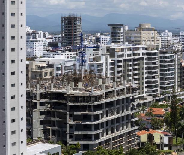 crecimiento-inmobiliario-en--bella-vista-eddy-vittini52-1d78f1a2-focus-0-0-614-516