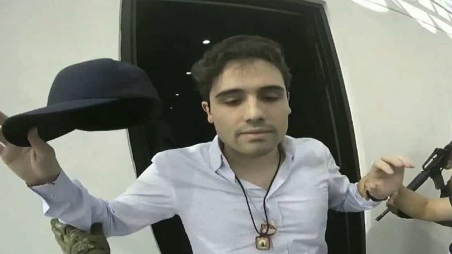Familiares del capo mexicano Ovidio Guzmán López se entregan a autoridades estadounidenses