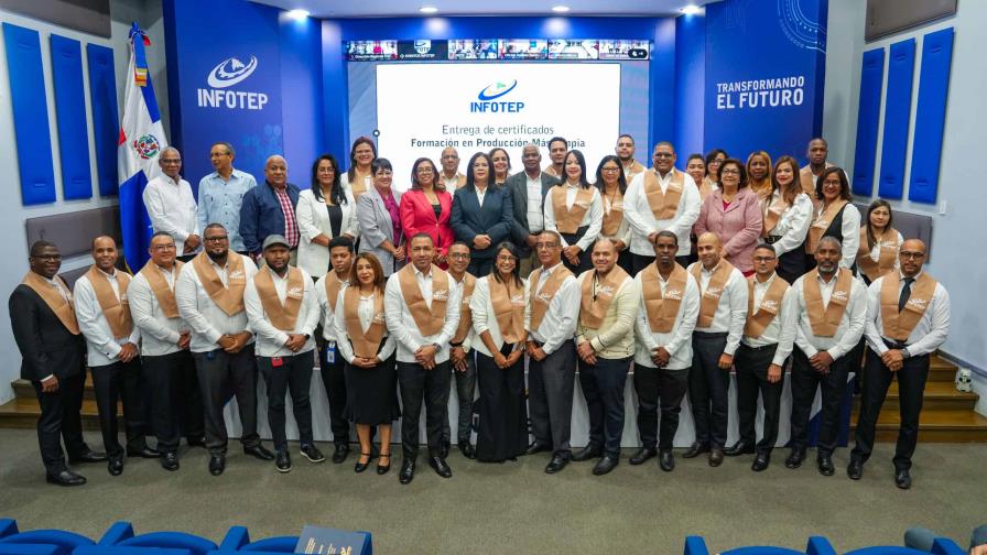 Infotep celebra la Semana "El Planeta en tus Manos" y certifica a 50 colaboradores