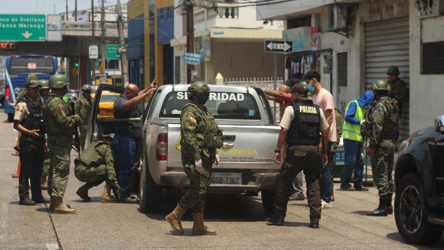 La Policía de Ecuador desarticula una red que extorsionaba a comerciantes desde una cárcel