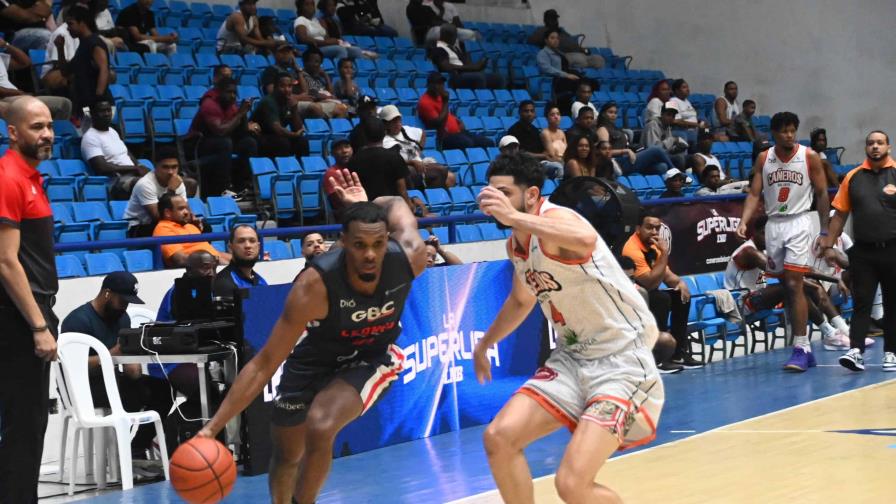 Los Leones de Santo Domingo cortan su racha de derrotas con victoria ante Cañeros del Este