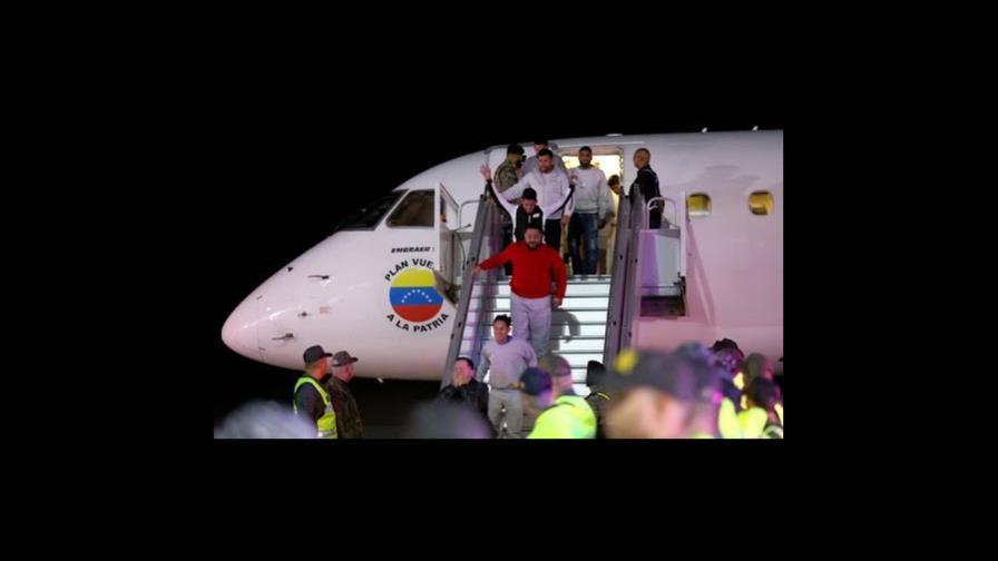 Venezuela dice haber repatriado a 8,743 migrantes que estaban en "cárceles" de EE.UU.