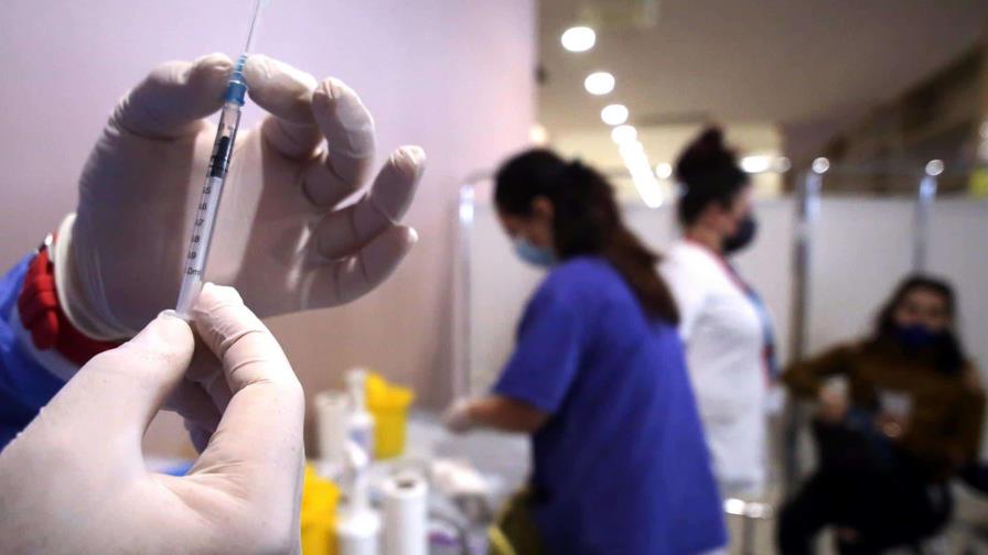 Ecuador ya no exigirá certificado de vacuna de fiebre amarilla a viajeros de cuatro países