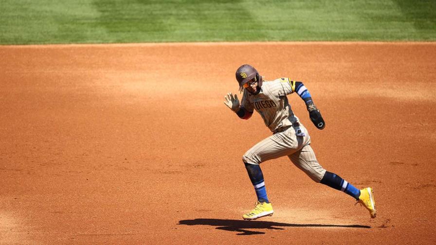 La defensa premium y la velocidad mantienen a Tatis Jr. en la élite