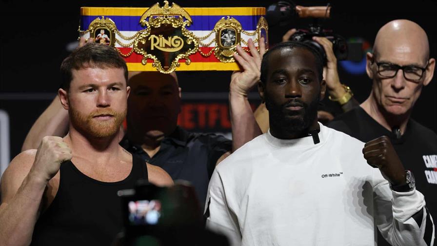 Canelo Álvarez y Crawford cumplen con la báscula para su pelea en Las Vegas