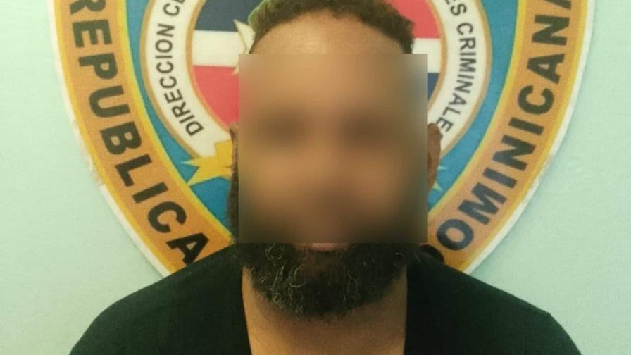 Capturan en Bonao a hombre acusado de homicidio en La Vega; recuperan arma utilizada en el crimen