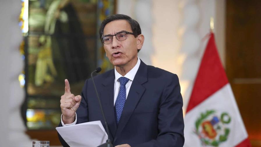 Expresidente Martín Vizcarra sale de prisión en Perú
