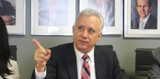 Antonio Taveras afirma que Abinader y Paliza sabían de su renuncia al PRM